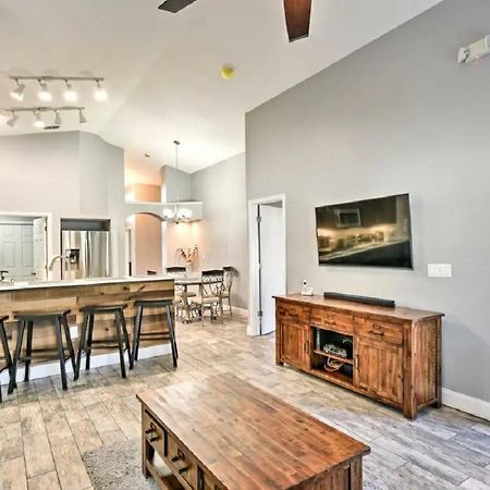 Mickeys Landing - Luxurious 4Br With 2 Master Suites, Privacy Fenced Pool & Hot Tub Bbq Game Rm 2 Miles To Disney! Orlando Esterno foto
